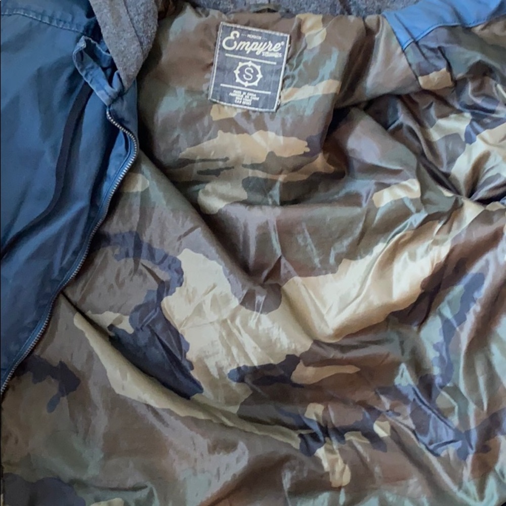 Bomber jacket - Picture 6 of 6